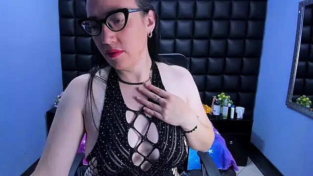 Avanahomix07 online show from January 15, 2026, 11:24 am