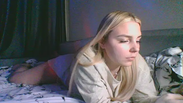 kit katiki1 online show from December 14, 2025, 6:57 pm