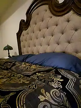 Snapshot of BustyVampyre chatting on December 20, 2025, 12:13 am BustyVampyre online show from December 20, 2025, 12:13 am