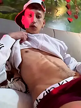 Snapshot of Disey888 chatting on February 13, 2026, 5:07 am Disey888 online show from February 13, 2026, 5:07 am