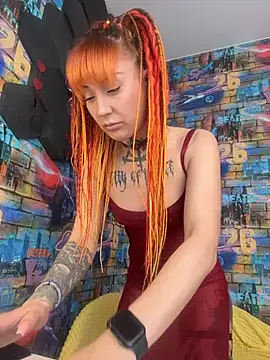 Snapshot of Tattoo__Moon chatting on February 24, 2026, 1:17 am Tattoo Moon online show from February 24, 2026, 1:17 am