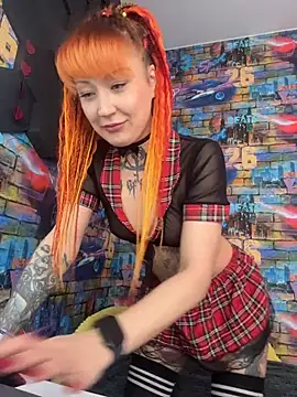 Snapshot of Tattoo__Moon chatting on March 1, 2026, 2:11 am Tattoo Moon online show from March 1, 2026, 2:11 am