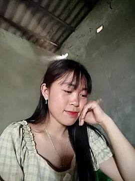 sofia-bae online show from April 20, 2026, 8:17 am