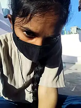 vivi sexe online show from December 19, 2025, 10:17 am