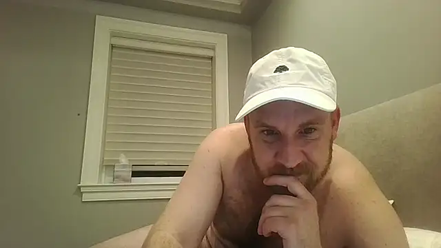 BeefyNcloudy online show from December 22, 2025, 2:22 am