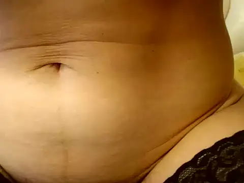 Snapshot of XYourRitaX chatting on October 7, 2025, 6:42 pm XYourRitaX online show from October 7, 2025, 6:42 pm