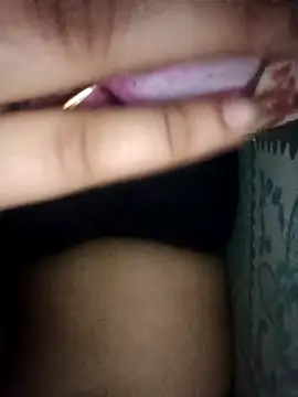 pihuu1313 online show from February 2, 2026, 7:57 pm