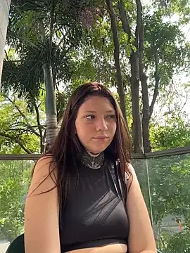 FionaMurr online show from March 21, 2026, 2:13 am