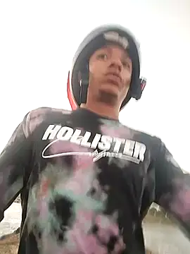 Snapshot of Andreskelly chatting on February 22, 2026, 11:34 am Andreskelly online show from February 22, 2026, 11:34 am