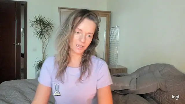 Sweet Sangria online show from January 6, 2026, 11:36 am