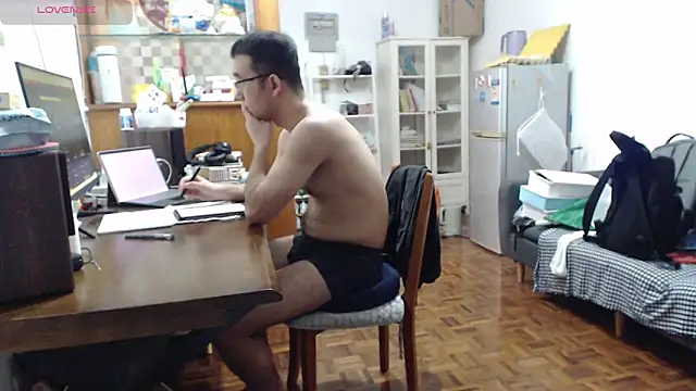 jjjjay123 online show from December 18, 2025, 1:37 pm