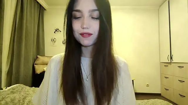 Snapshot of Qwami_Amie chatting on February 21, 2026, 2:52 pm Qwami Amie online show from February 21, 2026, 2:52 pm