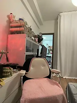 mimichannn99 online show from February 26, 2026, 9:48 pm