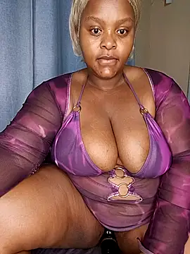 Snapshot of ChoklitBerryXX chatting on February 22, 2026, 5:10 am ChoklitBerryXX online show from February 22, 2026, 5:10 am