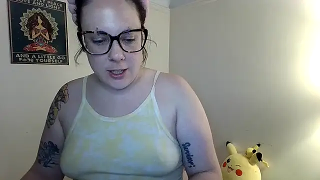 Snapshot of Hamurai420 chatting on January 18, 2026, 12:08 pm Hamurai420 online show from January 18, 2026, 12:08 pm