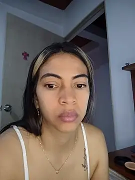 Evangeline Bonnet online show from March 25, 2026, 7:46 pm