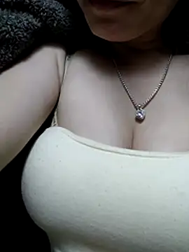 neko-nancy online show from April 2, 2026, 2:02 pm