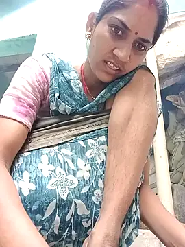 Snapshot of Chayna_singh chatting on June 13, 2026, 1:36 am Chayna singh online show from June 13, 2026, 1:36 am