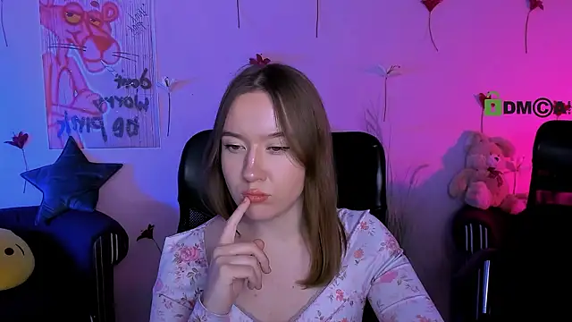 Snapshot of kimiko_shine chatting on February 28, 2026, 5:12 pm kimiko shine online show from February 28, 2026, 5:12 pm