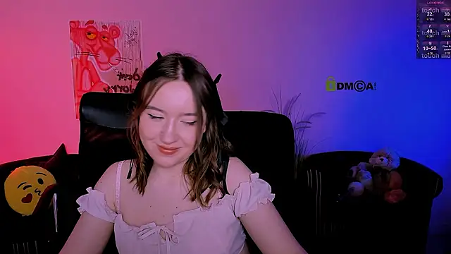 Snapshot of kimiko_shine chatting on February 3, 2026, 11:43 pm kimiko shine online show from February 3, 2026, 11:43 pm