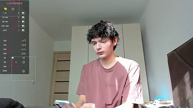colestorm  online show from May 19, 2026, 4:08 am
