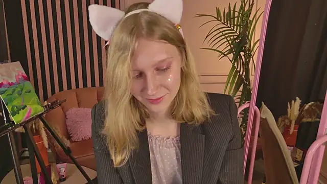 AsyaLumi online show from December 21, 2025, 6:15 am