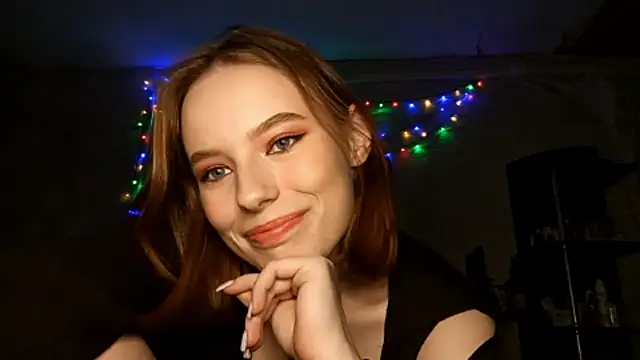 deep eyes online show from December 17, 2025, 4:01 pm