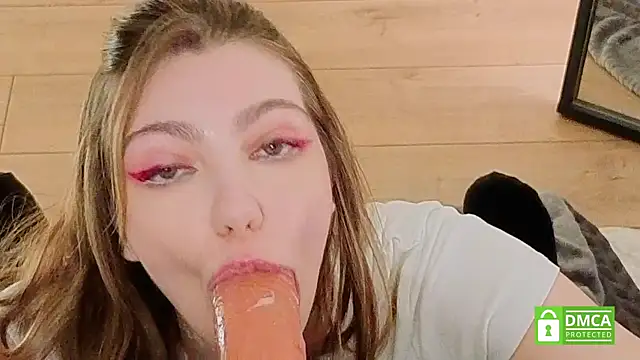 Snapshot of Deepcums chatting on July 19, 2026, 9:17 am Deepcums online show from July 19, 2026, 9:17 am
