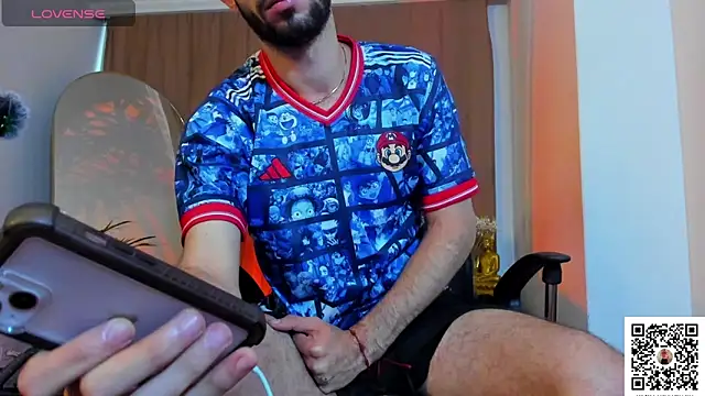  YOURHERO online show from April 1, 2026, 11:22 am