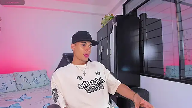 Michael Jordan zz online show from January 8, 2026, 7:53 pm