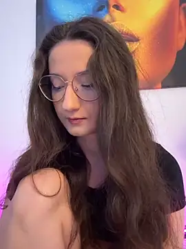 TheaMalekoo online show from June 26, 2026, 7:03 am