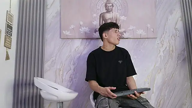 YOUNG GUYS1 online show from May 10, 2026, 8:11 pm