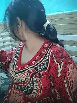 Snapshot of xoupleaura chatting on January 10, 2026, 6:58 pm xoupleaura online show from January 10, 2026, 6:58 pm