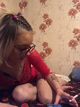 Snapshot of Barbika19 chatting on December 18, 2025, 8:34 pm Barbika19 online show from December 18, 2025, 8:34 pm