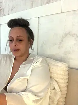 Welsh Maya221x online show from January 12, 2026, 11:39 am