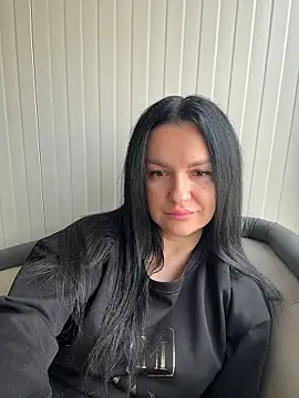 Snapshot of MeganBlueq chatting on January 15, 2026, 10:51 am MeganBlueq online show from January 15, 2026, 10:51 am