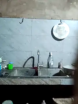 little-effy online show from March 24, 2026, 9:48 pm