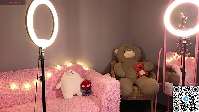 EmmaPratt online show from January 11, 2026, 1:01 am