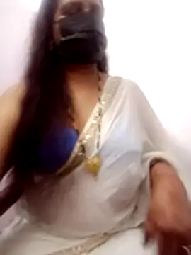 kusbu0077 online show from February 18, 2026, 4:21 am