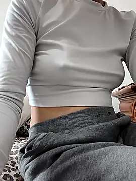 tenifer online show from December 20, 2025, 11:46 am