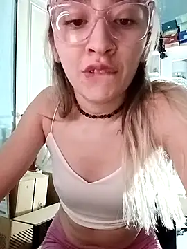 Snapshot of soylulita07 chatting on February 4, 2026, 7:47 am soylulita07 online show from February 4, 2026, 7:47 am