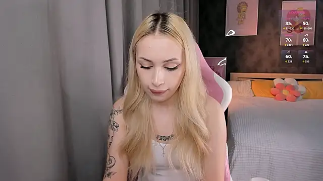 LanaMiracle online show from March 2, 2026, 4:24 am