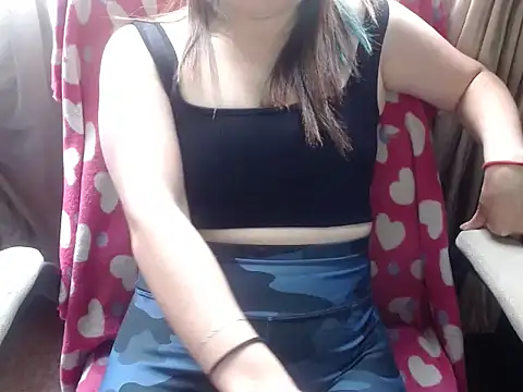 Snapshot of 666maskgirl chatting on July 14, 2026, 5:30 pm 666maskgirl online show from July 14, 2026, 5:30 pm