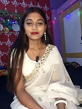 Sweet-priyaa online show from May 2, 2026, 9:14 am