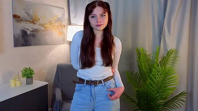 Snapshot of GinnyGowey chatting on December 20, 2025, 4:21 pm GinnyGowey online show from December 20, 2025, 4:21 pm