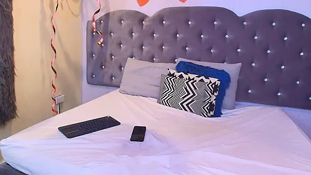 alanna flowers online show from February 17, 2026, 8:28 pm