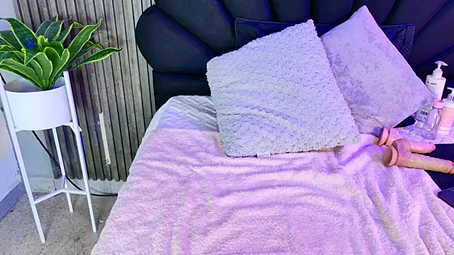 Snapshot of vicky_lopez chatting on January 11, 2026, 3:13 am vicky lopez online show from January 11, 2026, 3:13 am