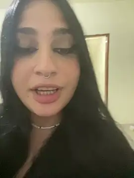 Snapshot of pudizinhaa_ chatting on February 19, 2026, 1:13 am pudizinhaa online show from February 19, 2026, 1:13 am