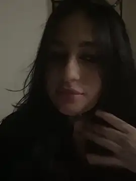 pudizinhaa  online show from March 10, 2026, 3:32 am