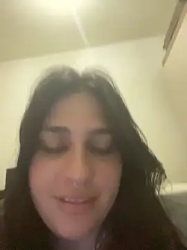 Snapshot of pudizinhaa_ chatting on May 4, 2026, 10:40 am pudizinhaa online show from May 4, 2026, 10:40 am